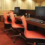 Courtyard By Marriott Roseville 